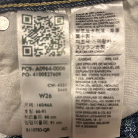 Levi Low Pro Straight Distressed Womens Jeans Size 26W - Picture 6 of 8
